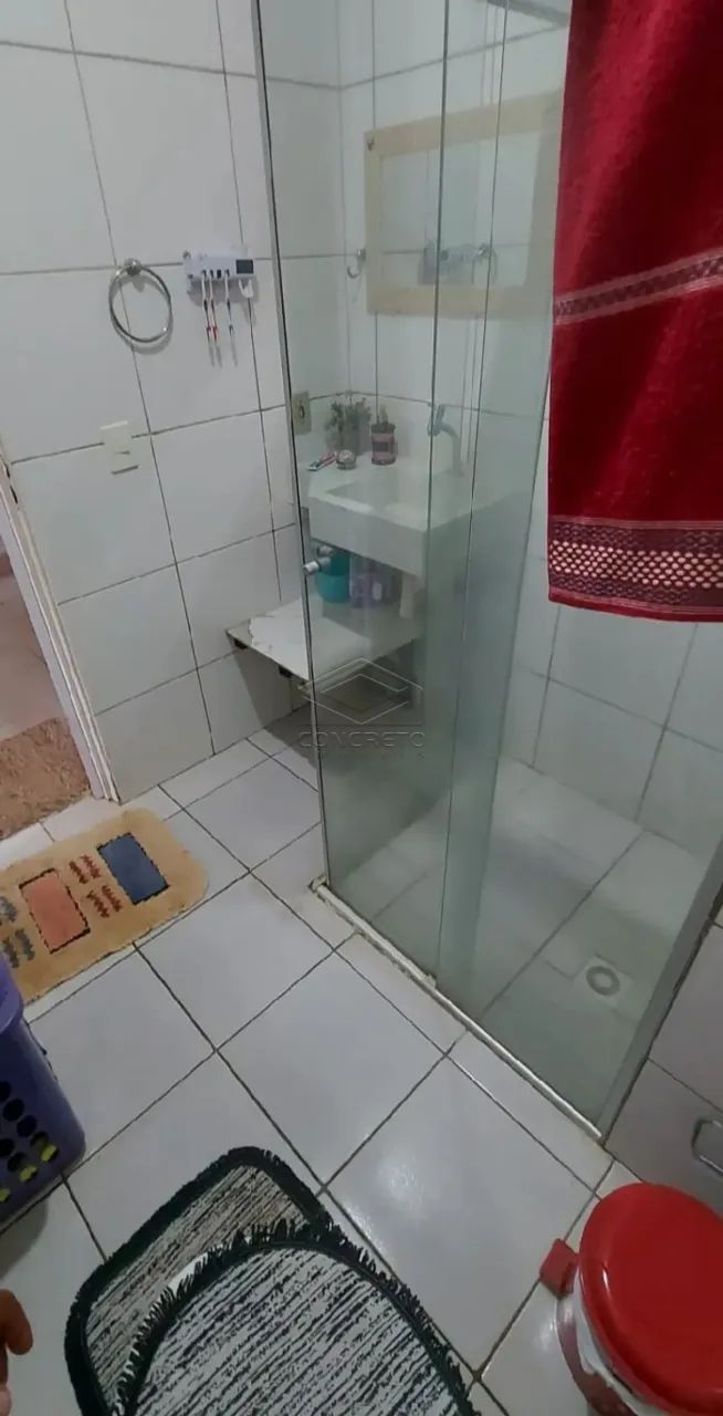Fica na parte alta, perto de escola e supermercado e praça - Foto 2