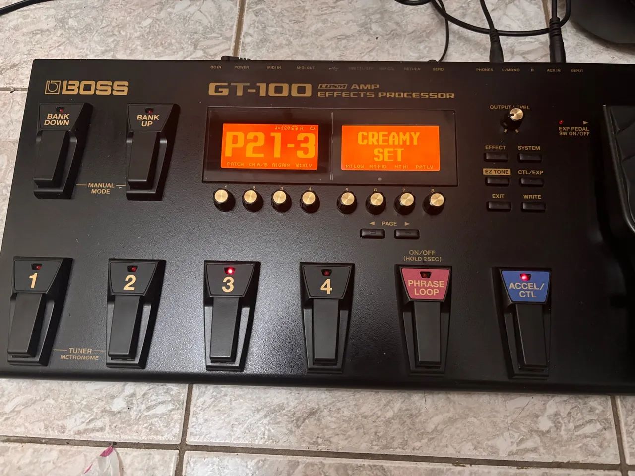 Pedaleira Boss GT100 - Foto 2