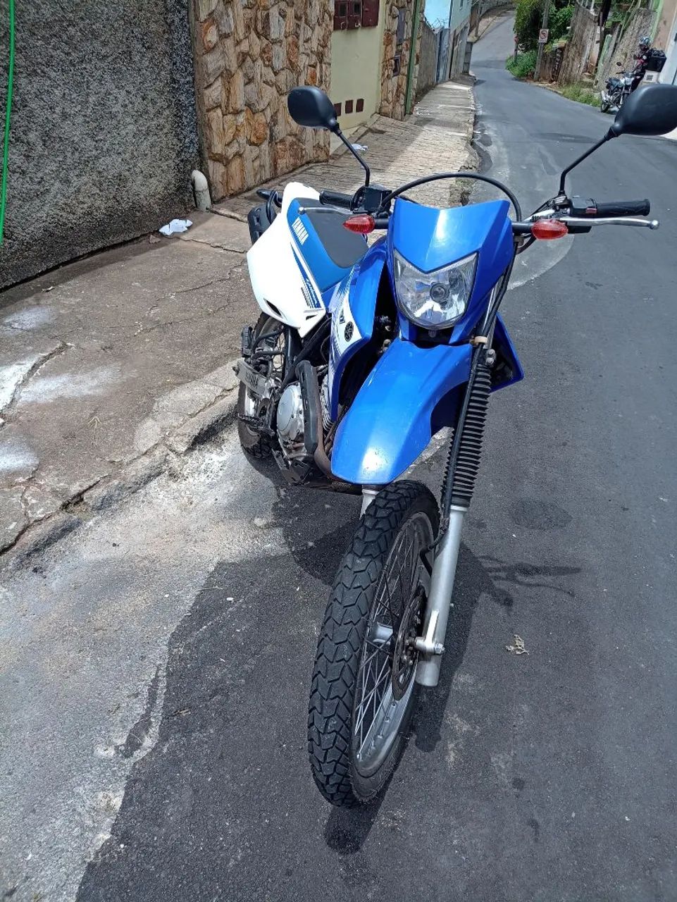 Lander 250  - Foto 2