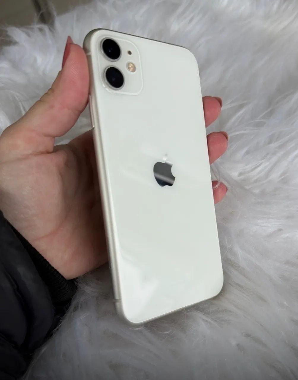 Vendo IPhone 11 Branco - Foto 5