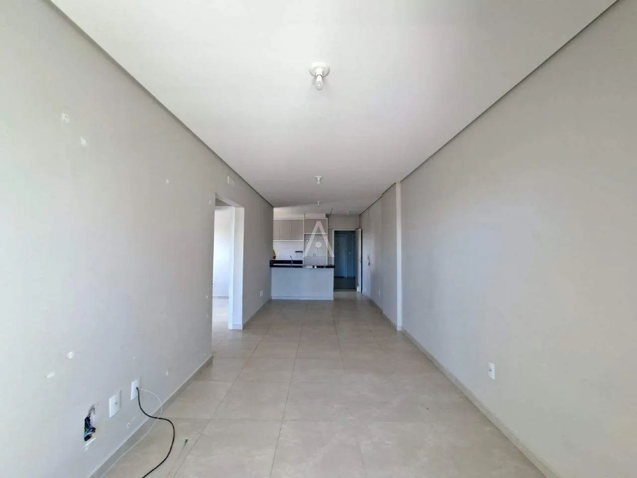 Apartamento no centro para locação Edifício Siena com 2 quartos sendo 1 suíte em Cascavel  - Foto 3