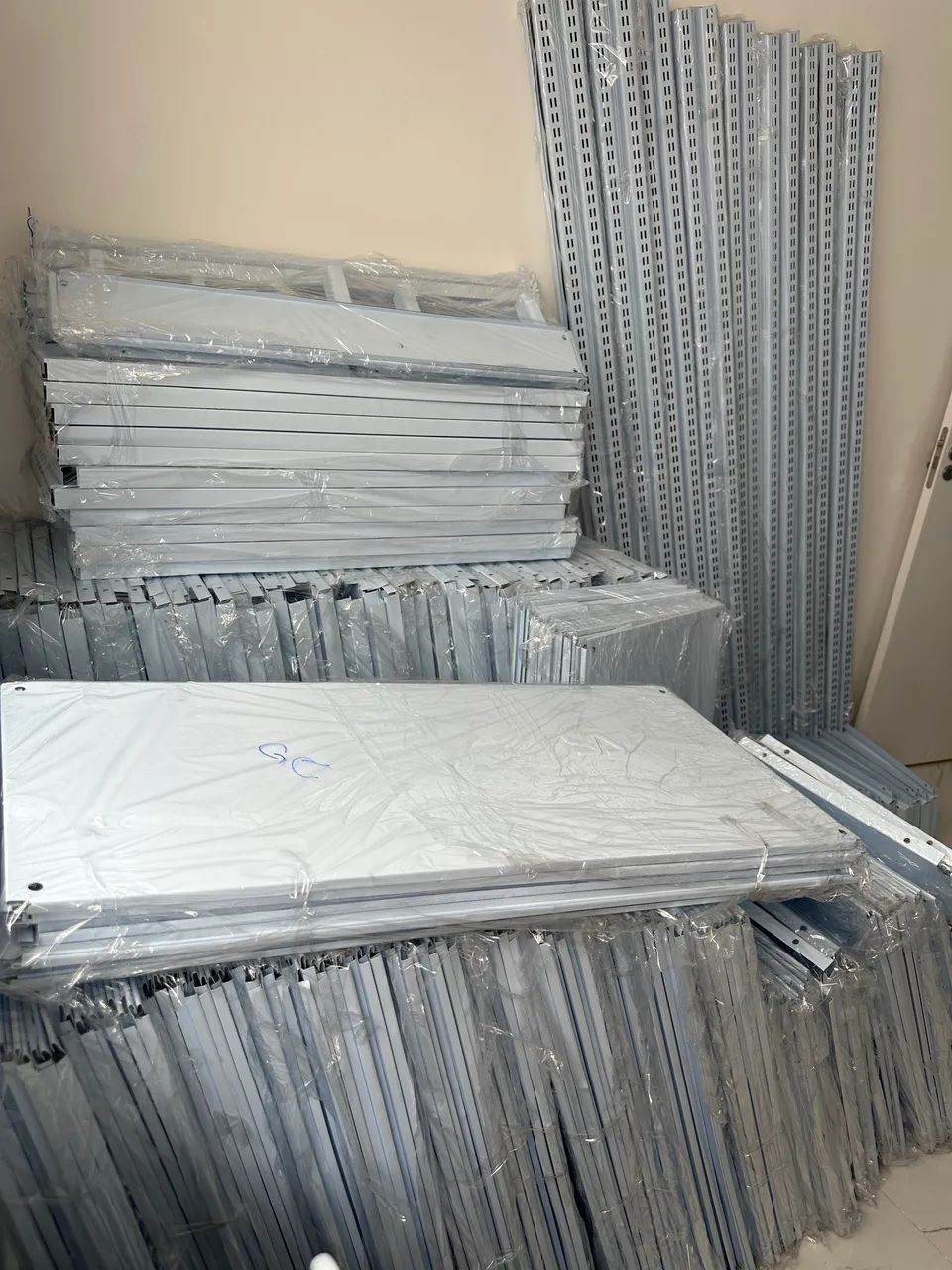 GÔNDOLAS PARA COMÉRCIO  - Foto 5