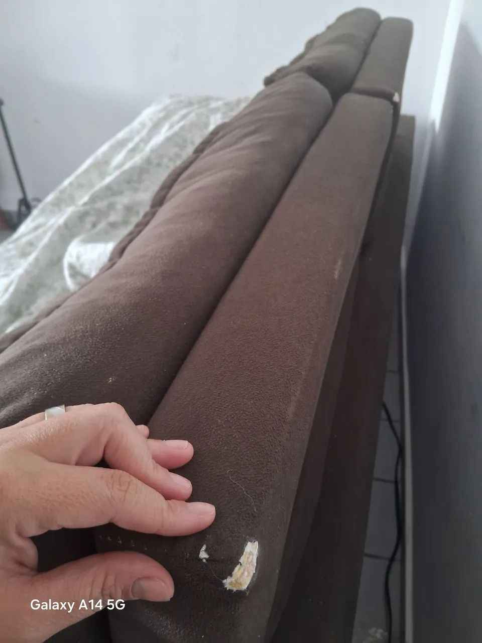 Vende-se, sofá tempo de uso 2 anos . - Foto 3
