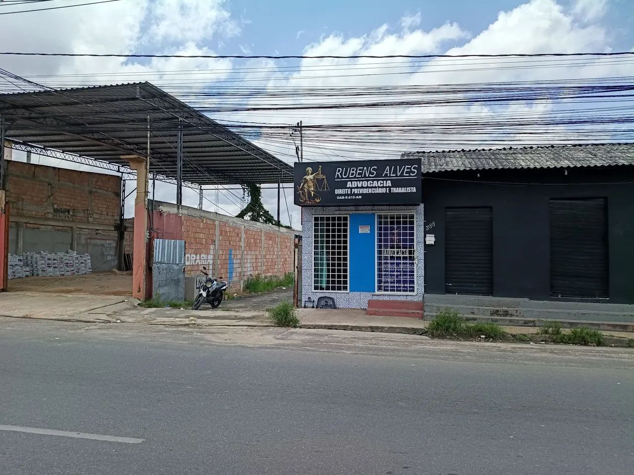 LOTE A VENDA