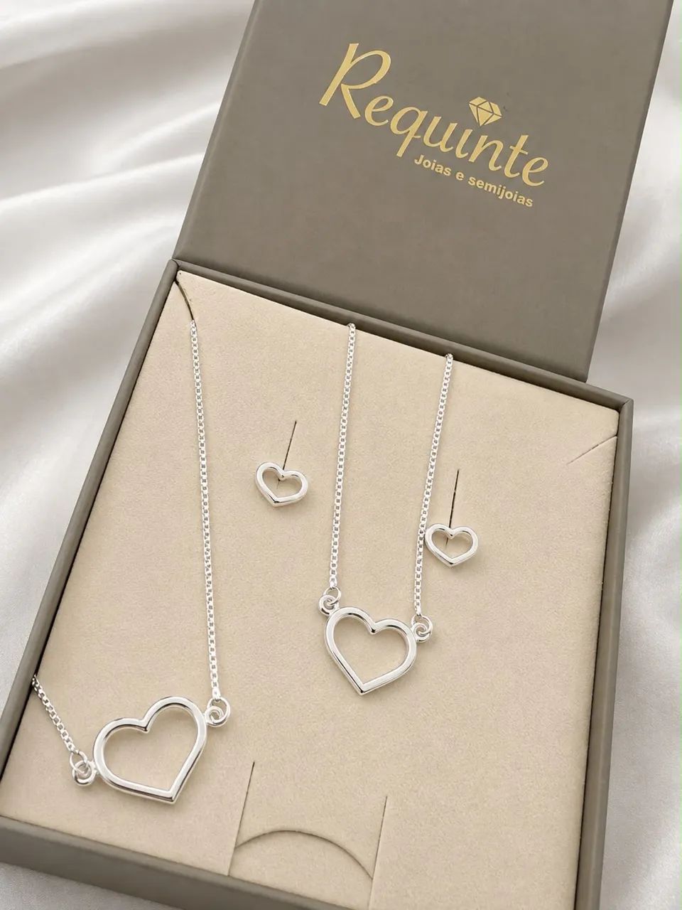 CONJUNTO COLAR CORAÇÃO VASADO LISO 45cm  Cód 85499 peso 4,3 gr - Foto 2