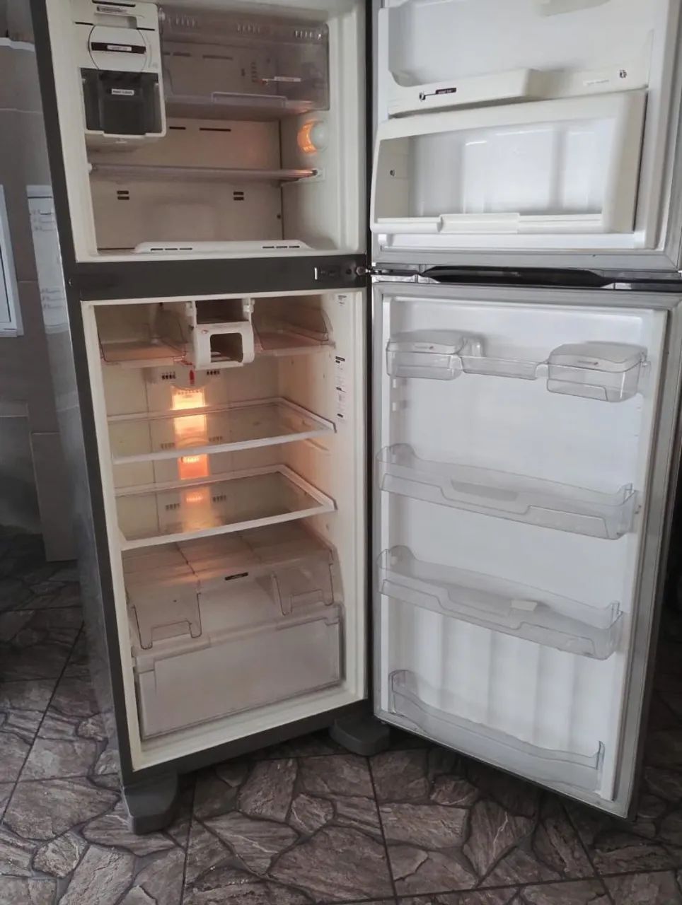 Geladeira duplex Brastemp Frost Free frete grátis  - Foto 5