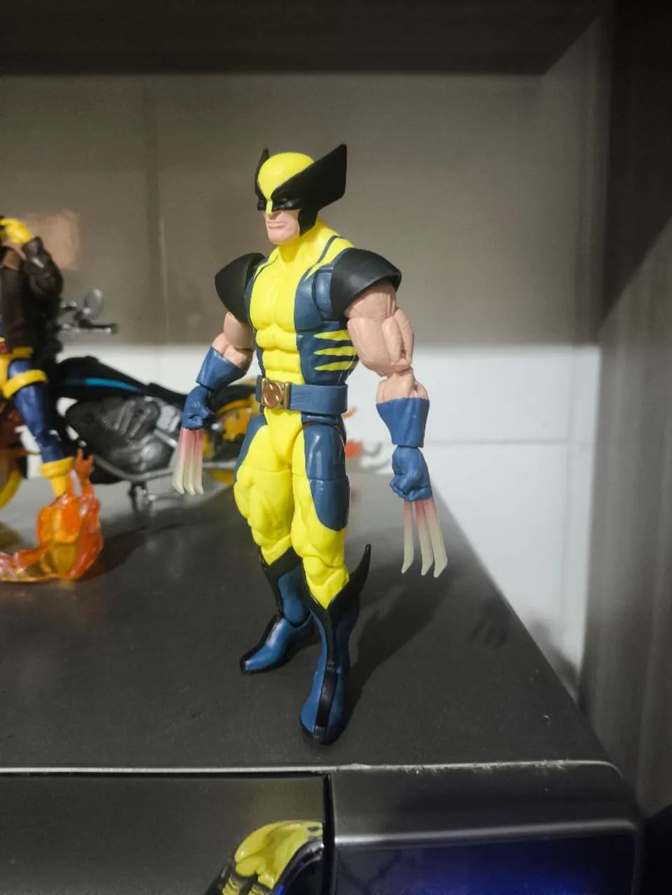 Marvel Legends Wolverine X-Men - Foto 2