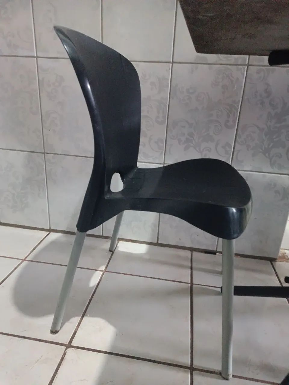 Mesa de Mármore 4 cadeiras - Foto 2