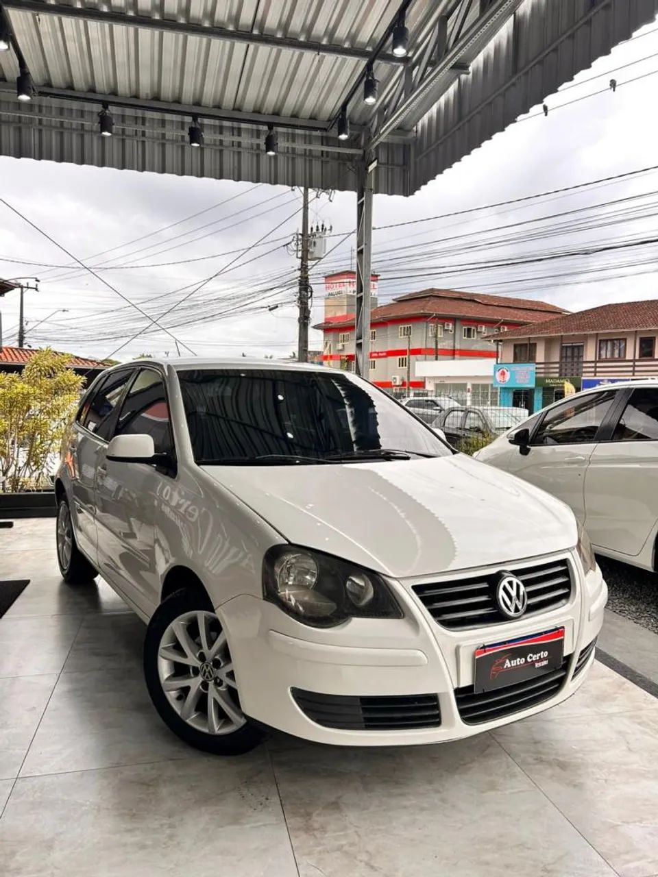Volkswagen Polo Polo 1.6 Mi/S.Ouro 1.6 Mi Tot.Flex 8V 5p 2009