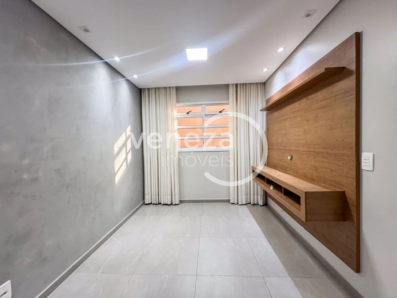 Apartamento para alugar no Edifício Solar Di Capri, Cambé - Foto 3