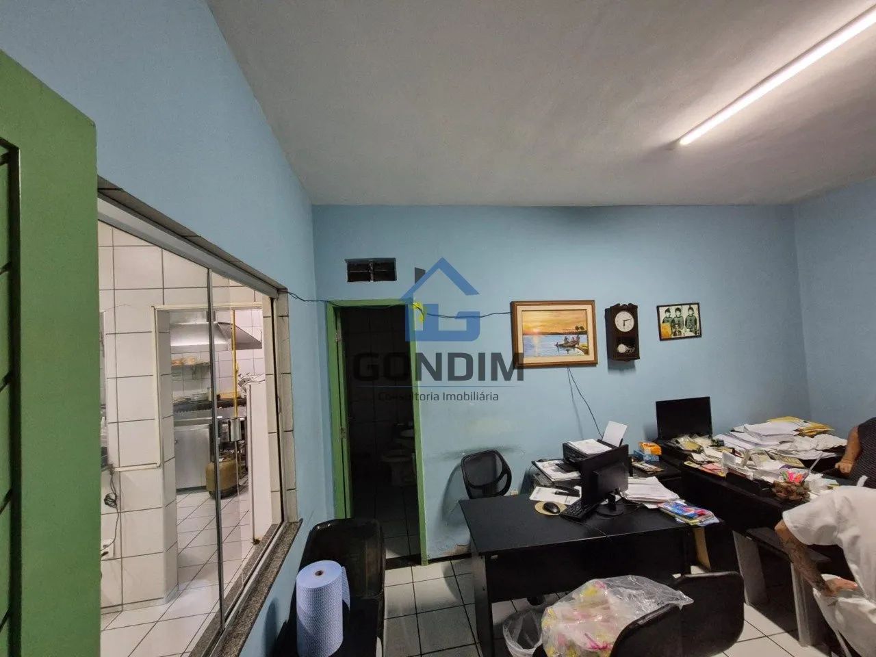 Ponto Comercial na Av. Humberto Monte - Foto 5