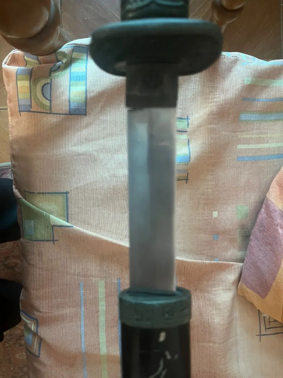 Katana Decorativa de Metal Sem Fio - Foto 4
