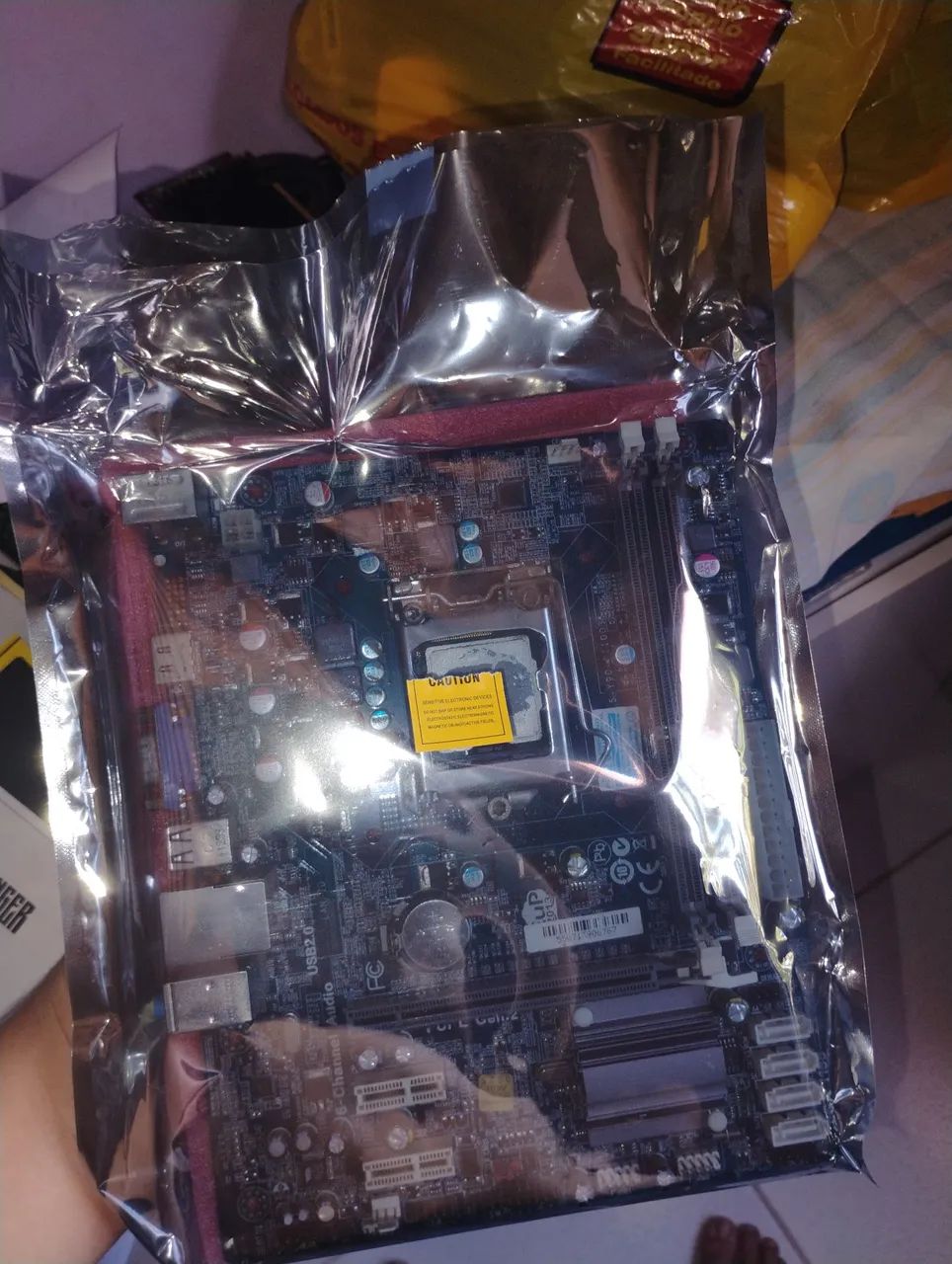 Placa mãe h61m completa com processador i3