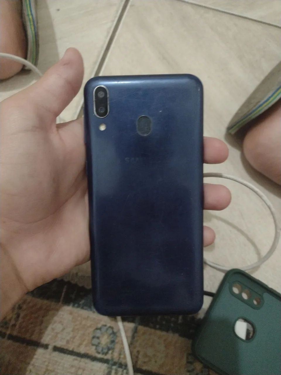 Vendo A20 com tela queimada tudo funcionando 80 reais - Foto 2
