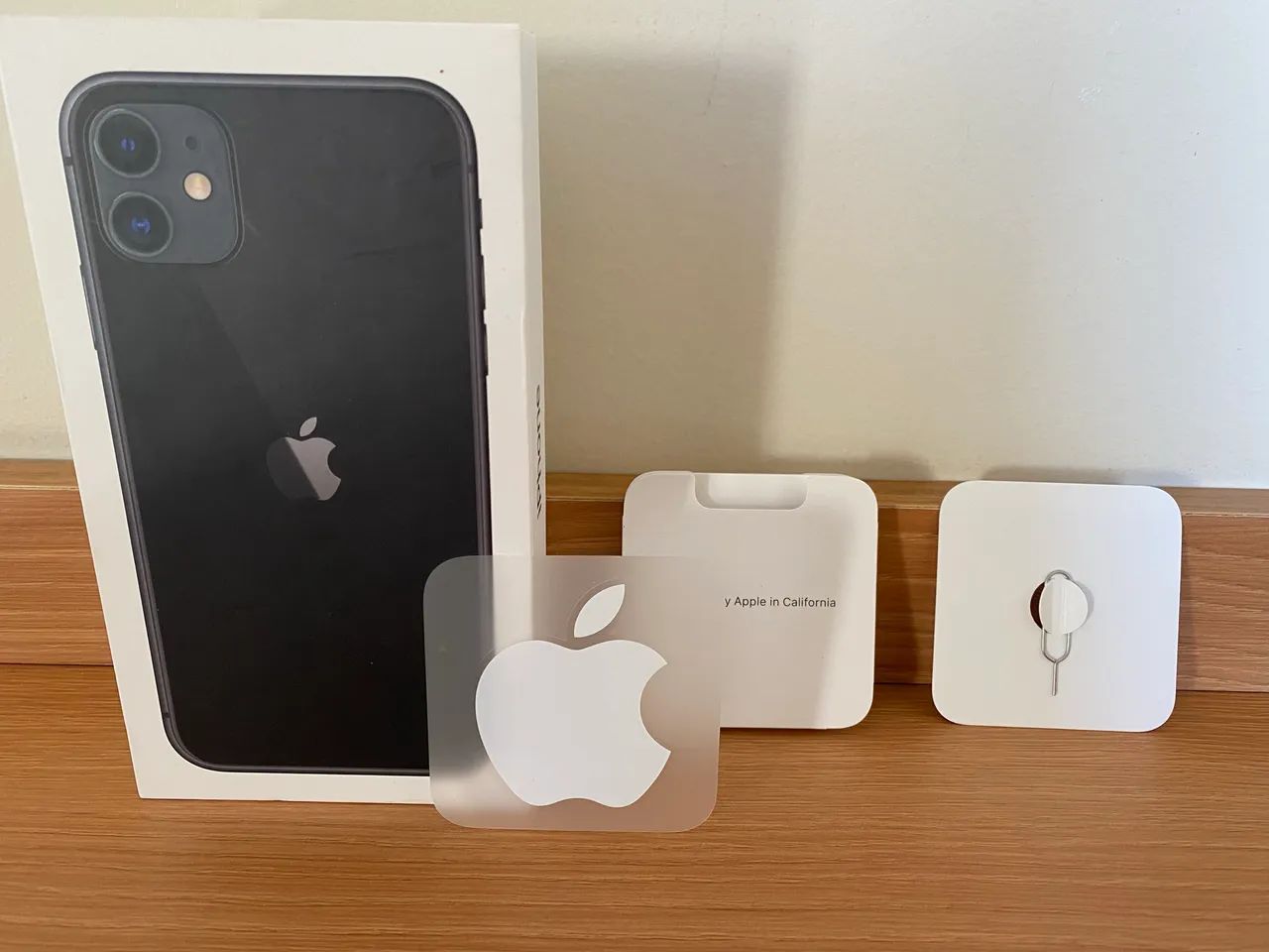 iPhone 11 64GB Preto  - Foto 2