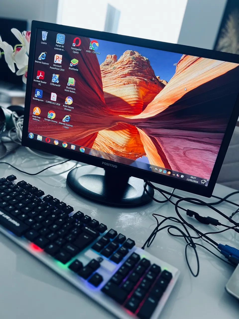 Monitor Positivo LED Widescreen - VGA - Foto 4