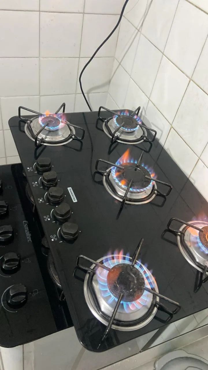 Fogão cooktop Tramontina 5 bocas vendo ou troco por cooktop de 4 poucas 