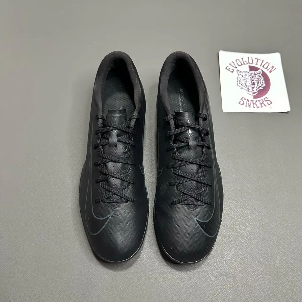 Chuteira Futsal Nike Mercurial Zoom Vapor 16 - Calçados Esportivos