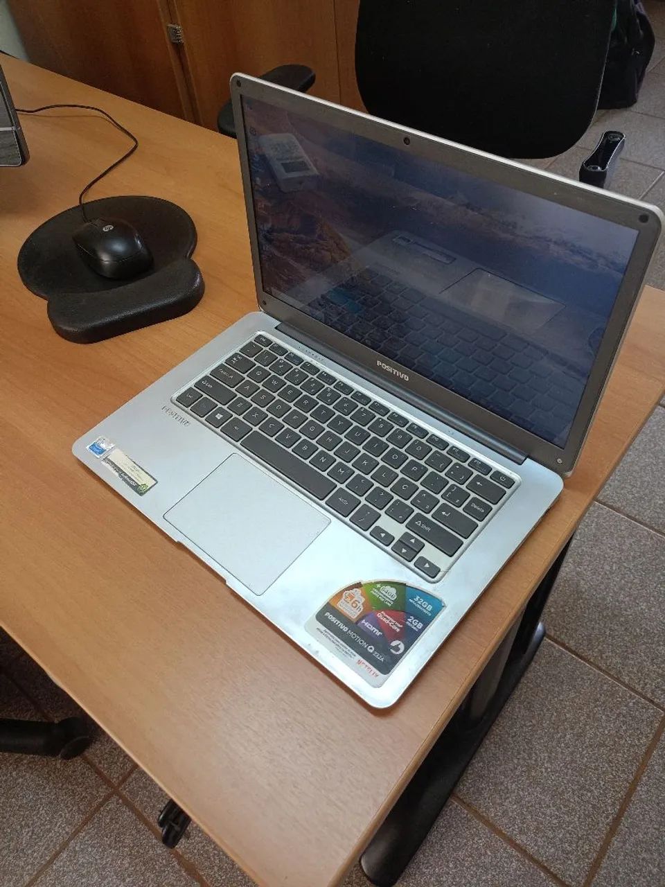 Notebook positivo morion Q232A - Foto 3