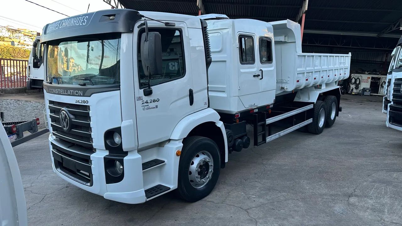 Caminhao 24-280 basculante com modulo passageiros - Foto 4