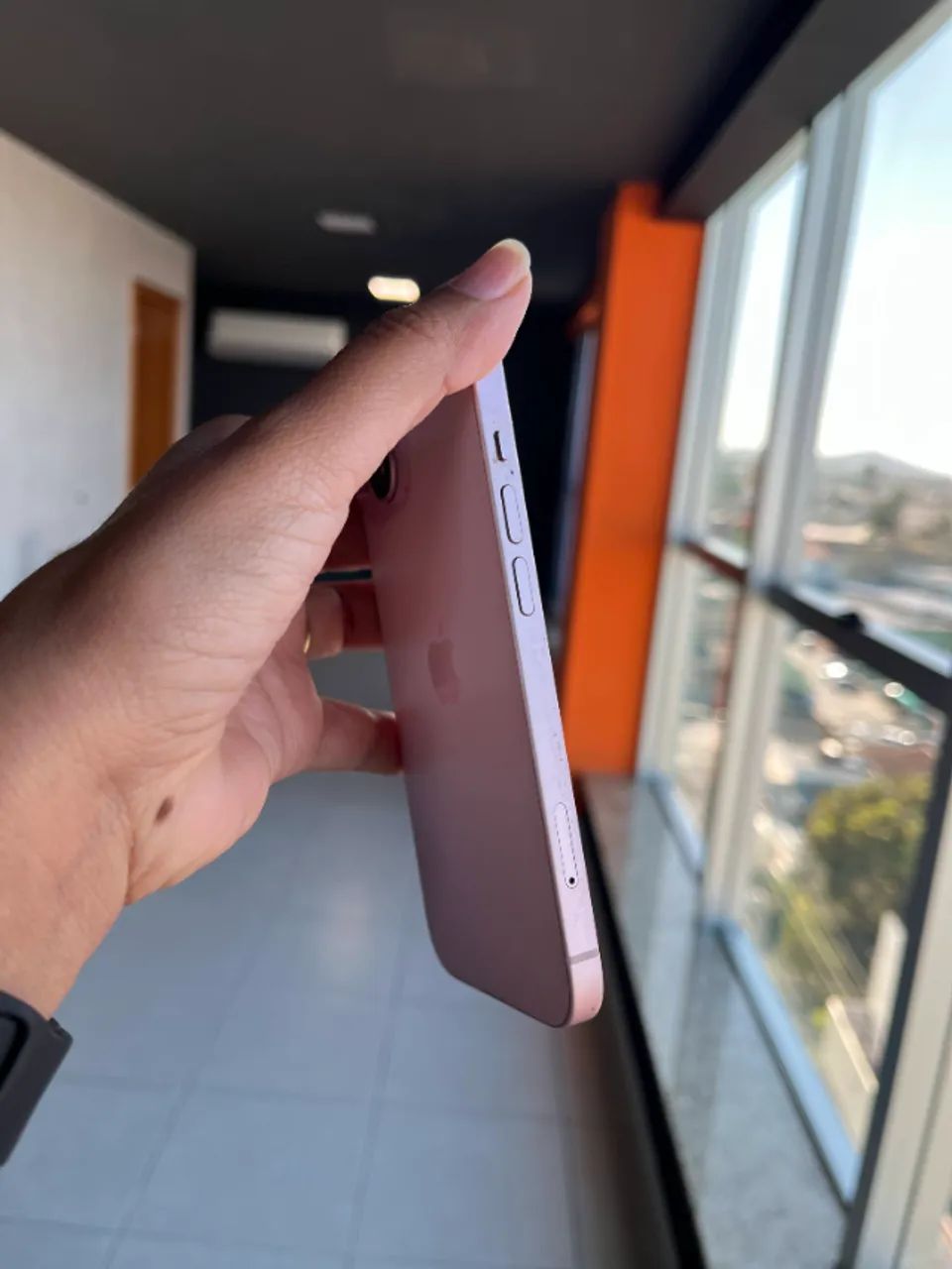 iPhone 15 em PERFEITO ESTADO~F87 - Foto 4