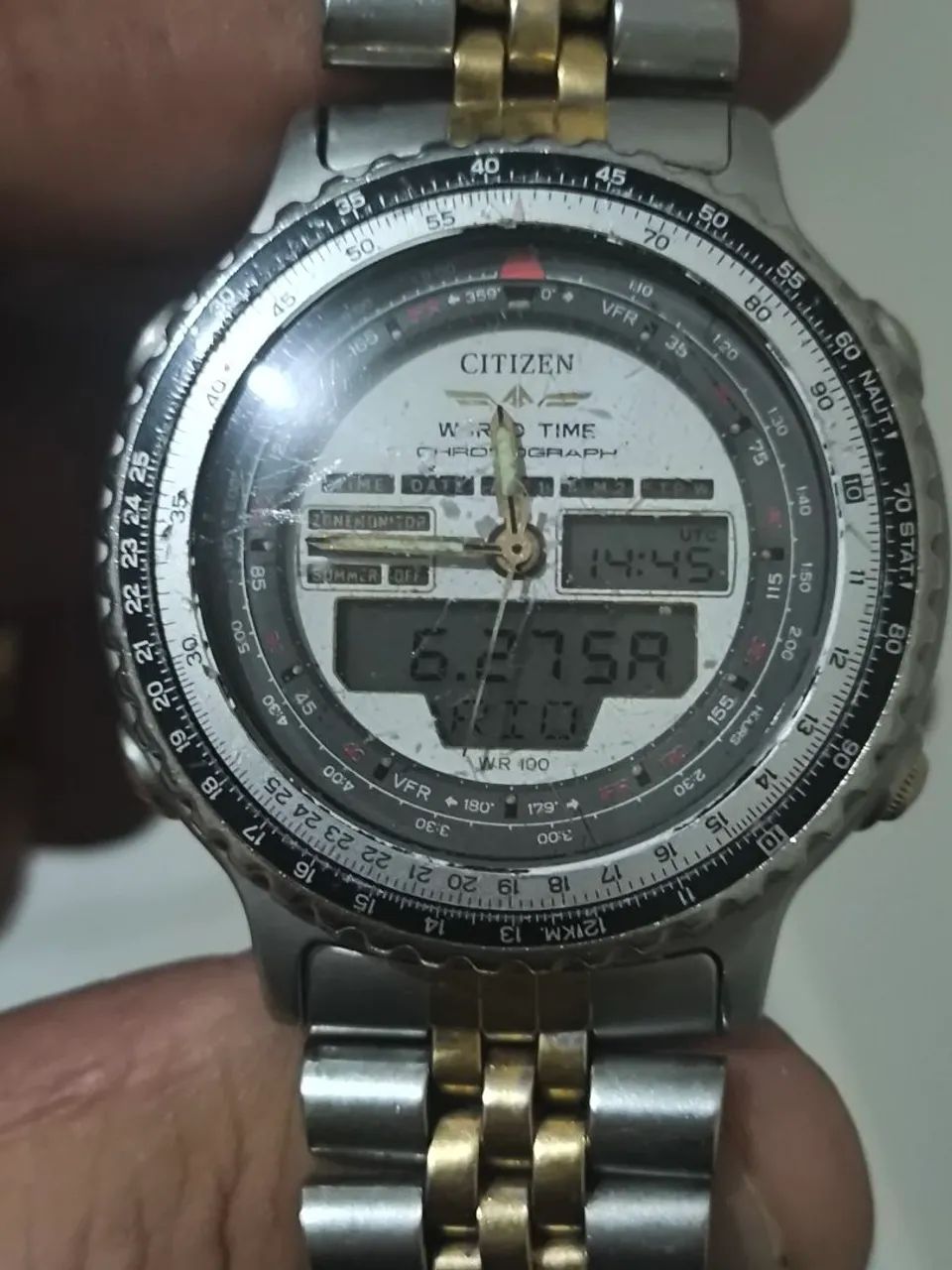 Relógio Citizen hora mundial 
