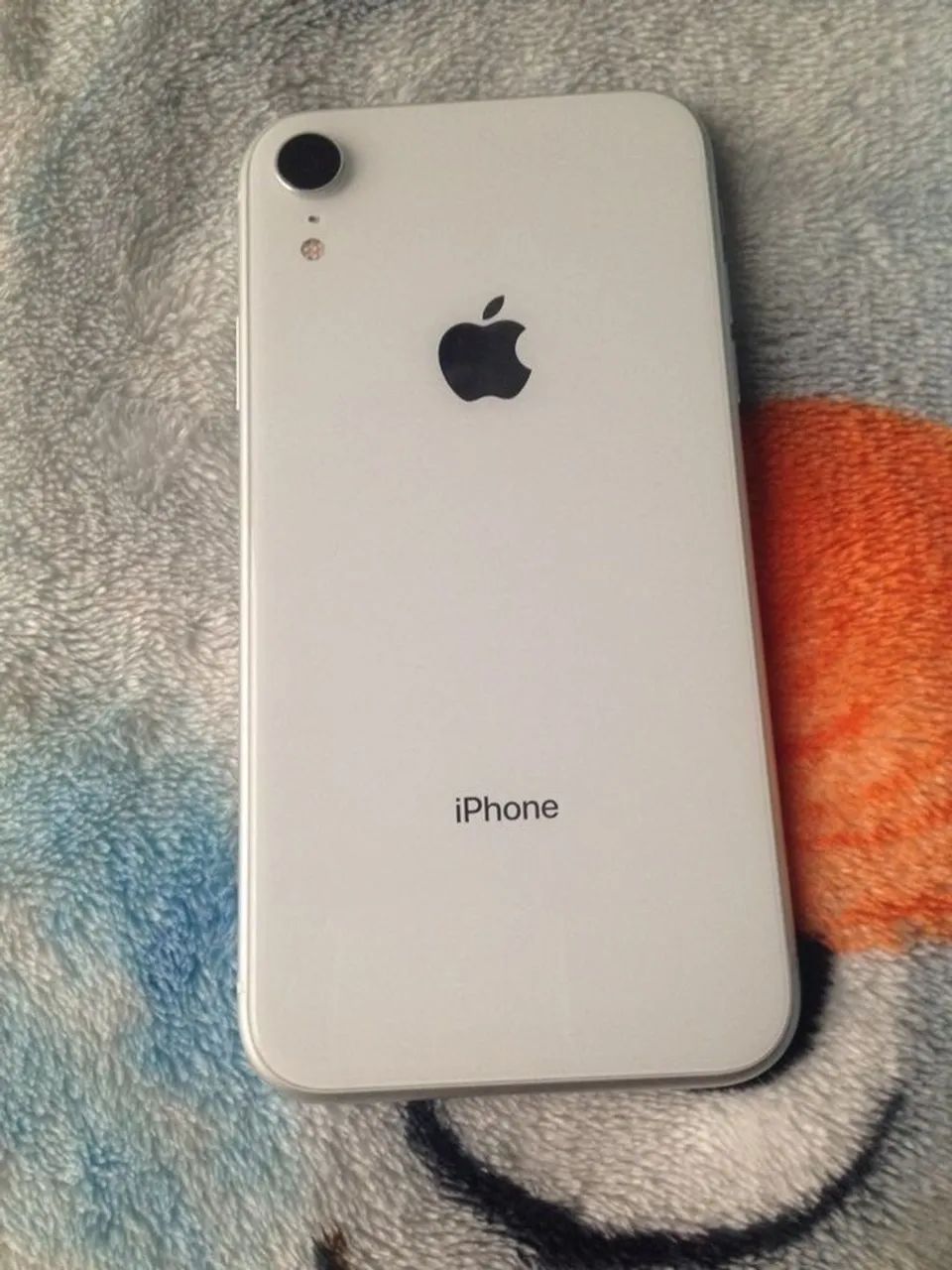 iPhone XR 