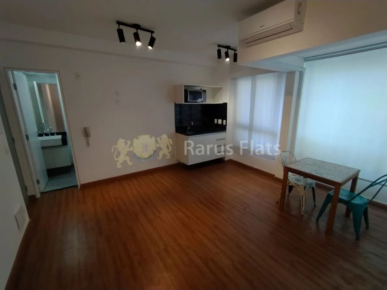 Flat para locação na Vila Olímpia - Edifício VN Casa do Ator - Cód. LFC19616
