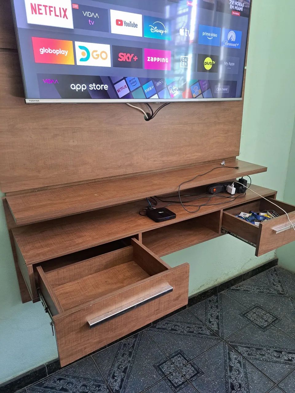 Rack com painel madeira - Foto 2