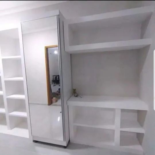 Closet / guarda-roupas de gesso