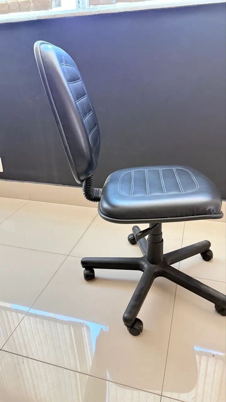 Cadeira executiva - Foto 4