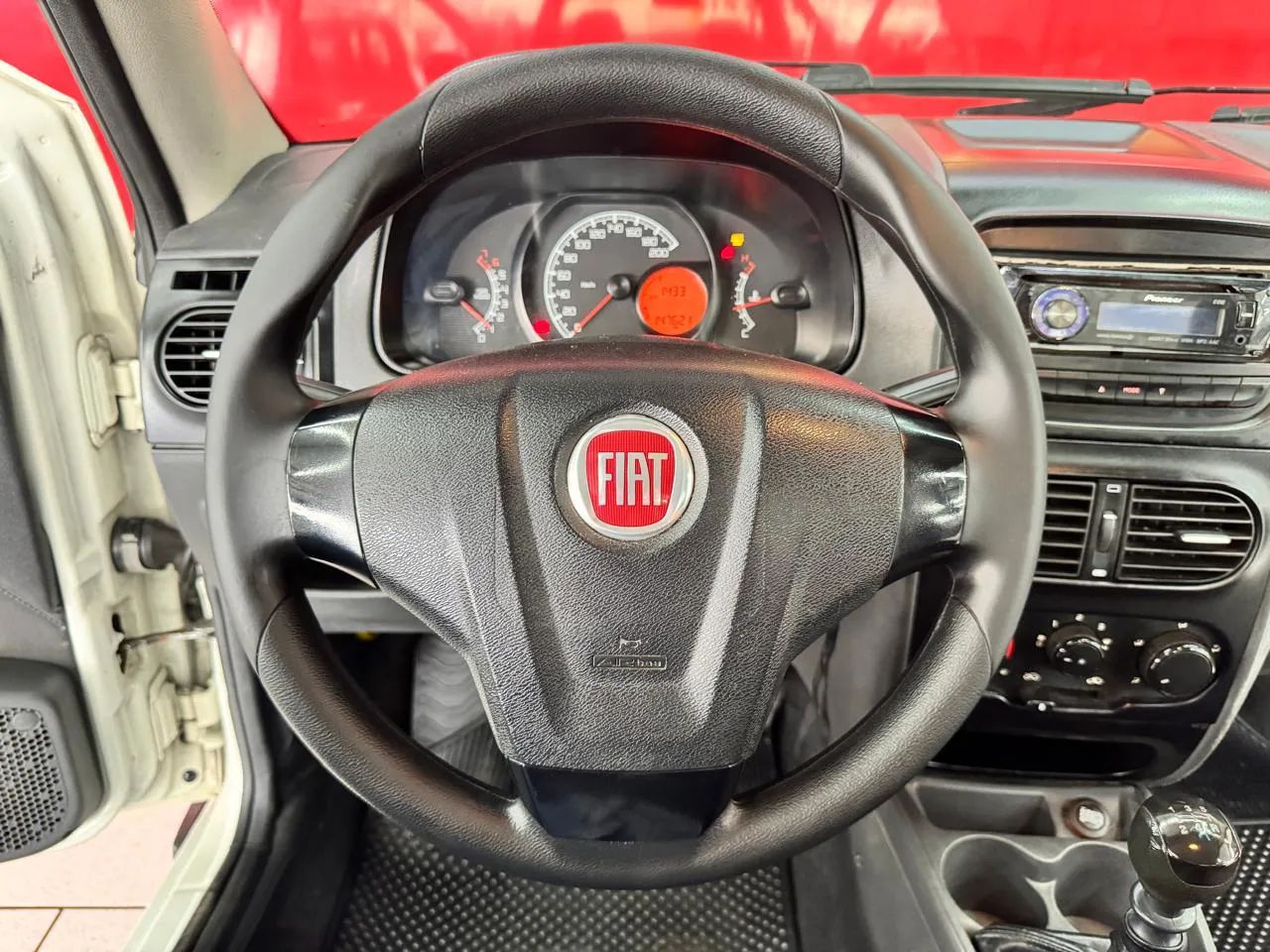 Fiat Strada Working 1.4 MPI Fire Flex 8V CS 2015 - Foto 4
