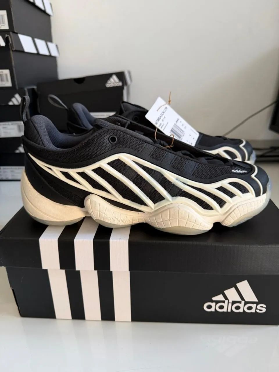 TÊNIS ADIDAS INTIMIDATION LOW - Foto 2