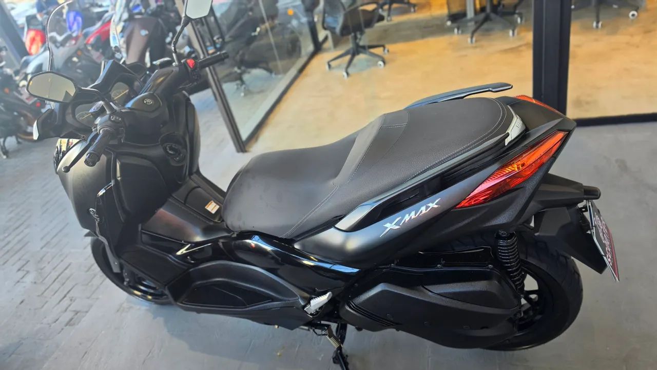 Xmax 250 2022 - Foto 3