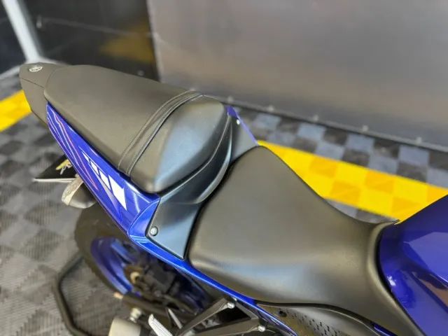 Yamaha Yzf R3 - 2025 - 1 Mil Km - Foto 3