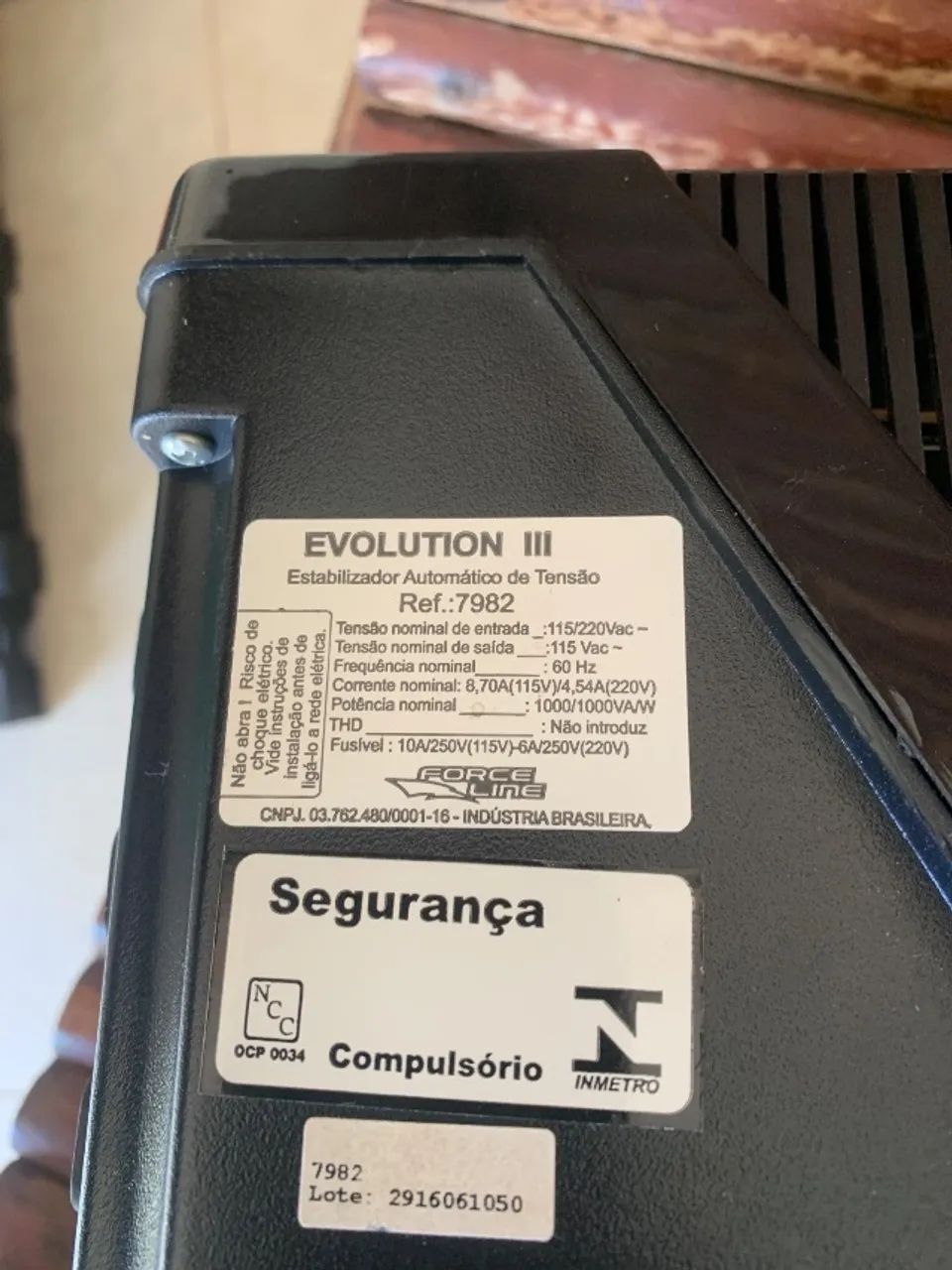 Estabilizador de 1000VA - Foto 4