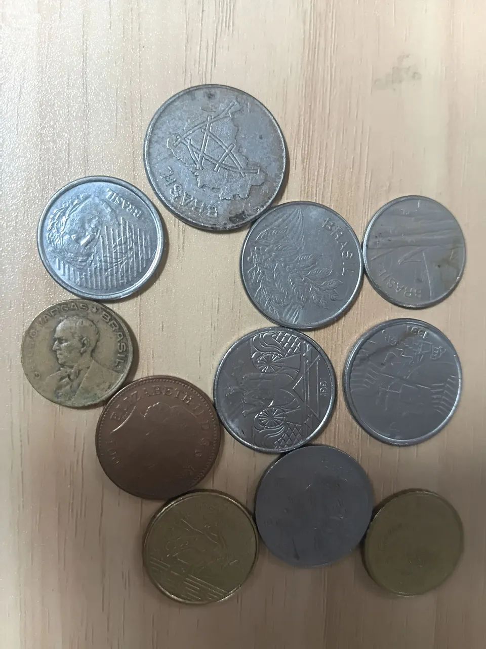 Notas antigas e moedas também  - Foto 5