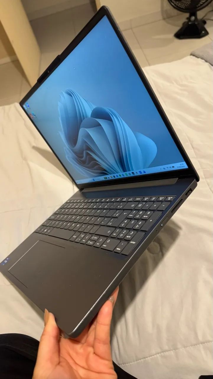 lenovo ideapad slim 3 15irh10 - Foto 2