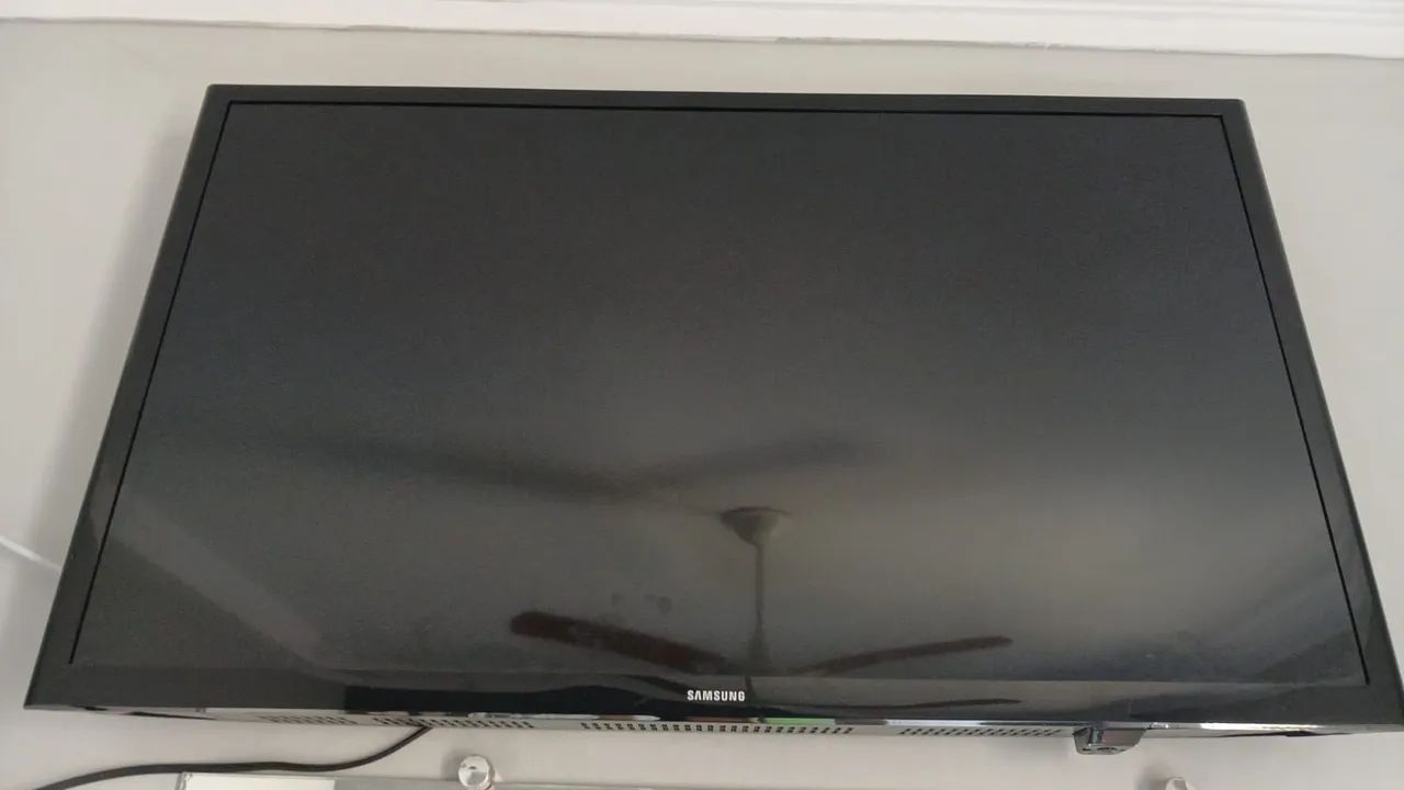 Televisão Samsung smart 32 polegadas 