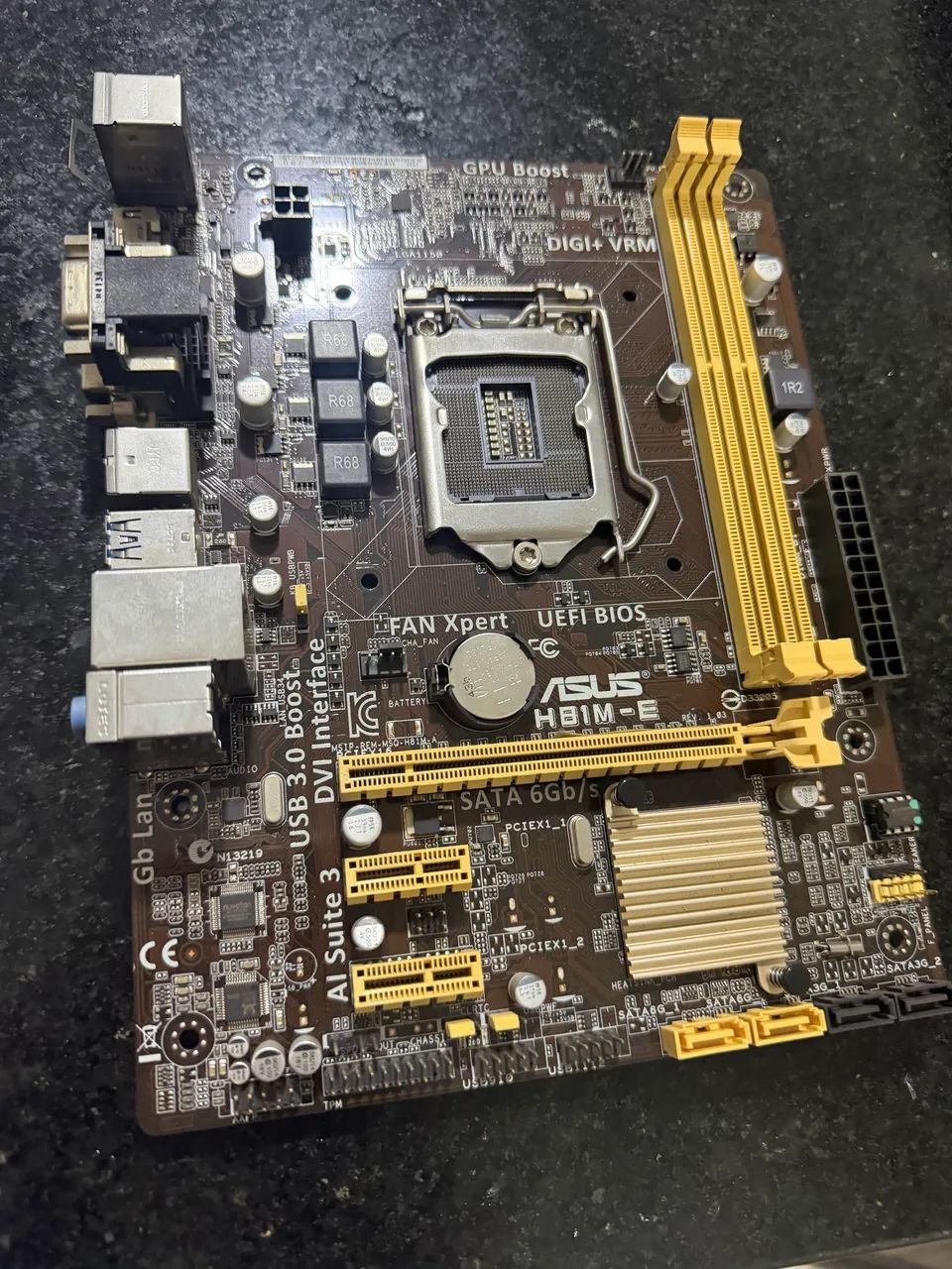 Placa mãe asus h81  - Foto 5