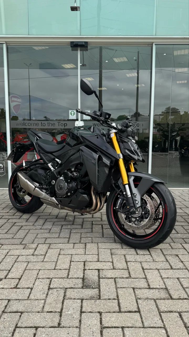 SUZUKI GSX-S 1000