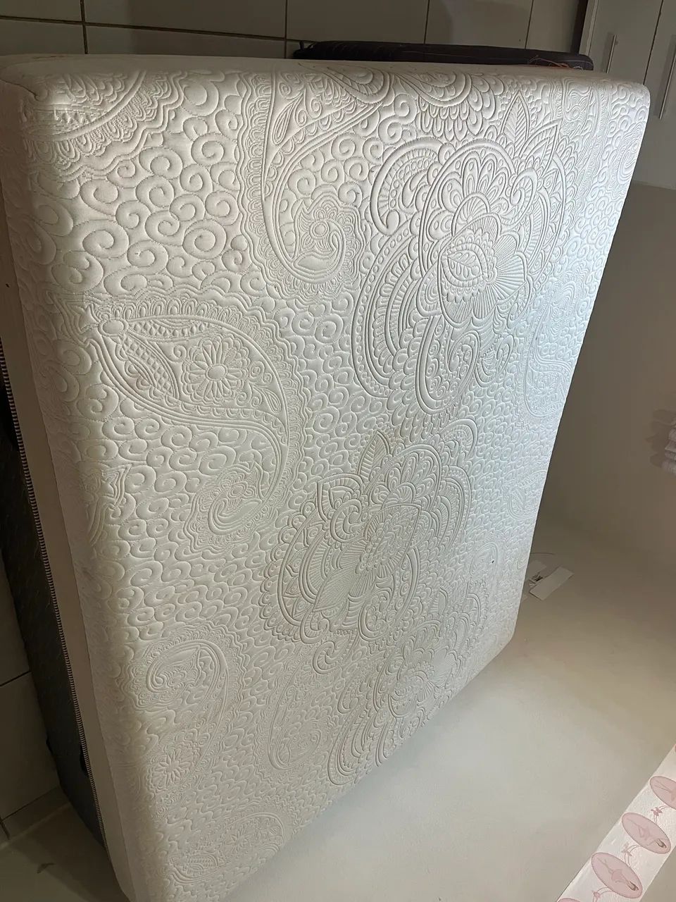 Vendo colchão Quemm - Foto 4