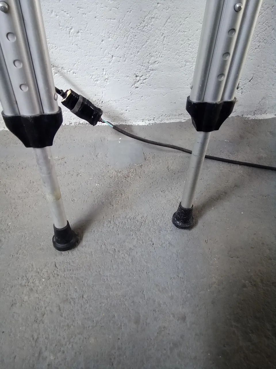 PAR DE MOLETAS EM ALUMÍNIO  - Foto 3