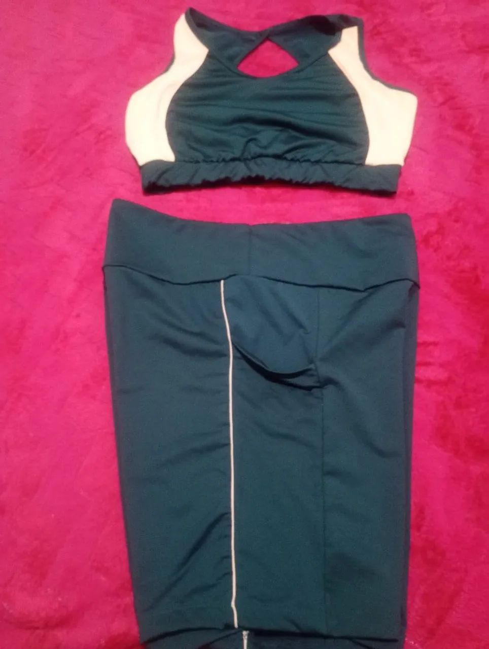 Conjunto academia tamanho M - Foto 3