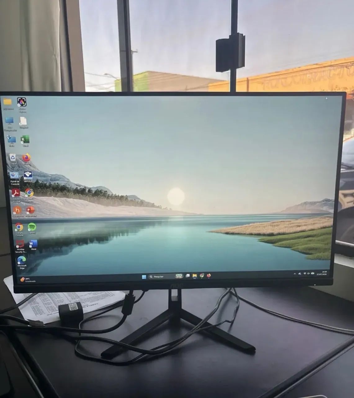 Monitor gamer AOc 24 180hz 1ms  Hrd  Ips  24g30 e preto 127/220