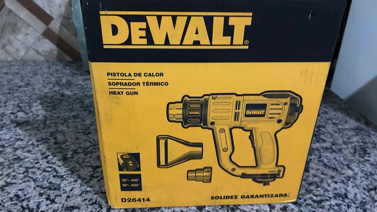 DEWALT D26414 Heat Gun, 500 L/min, Digital, 2000 W