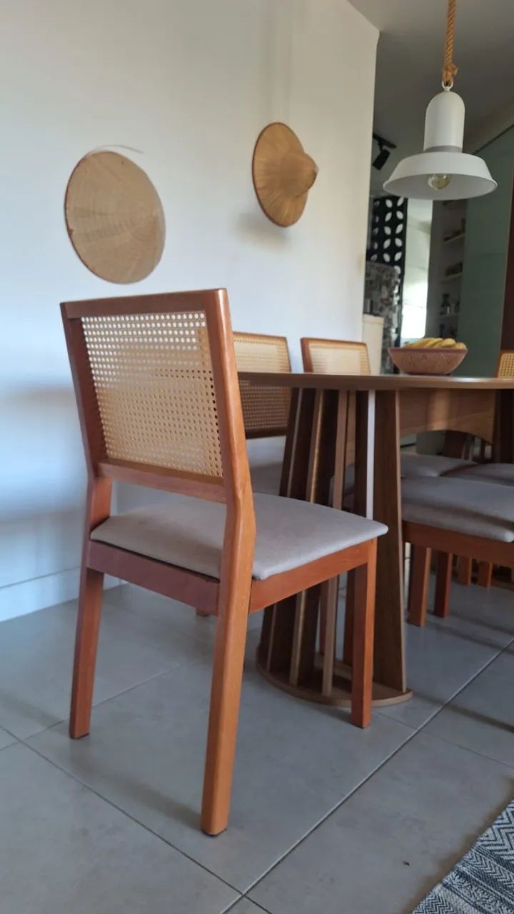 Mesa de Jantar com 6 cadeiras - Foto 3