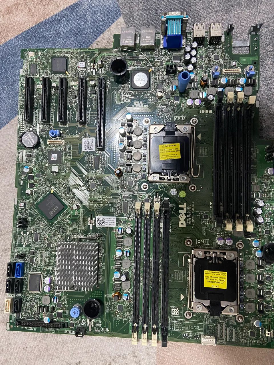 Servidor Poweredge T410 placa mãe  + 4x2Gb ecc + Xeon E5606