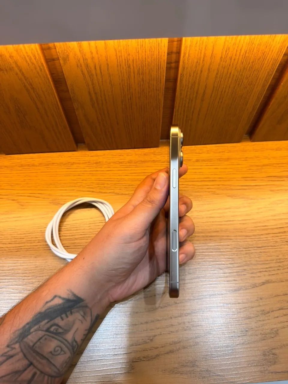 iPhone 16 Pro Max - Estado Impecável! - Foto 5