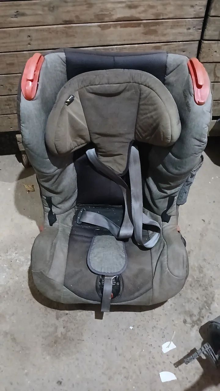 Cadeirinha infantil 